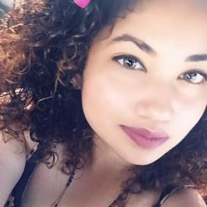 Meet your Posher, Daniela